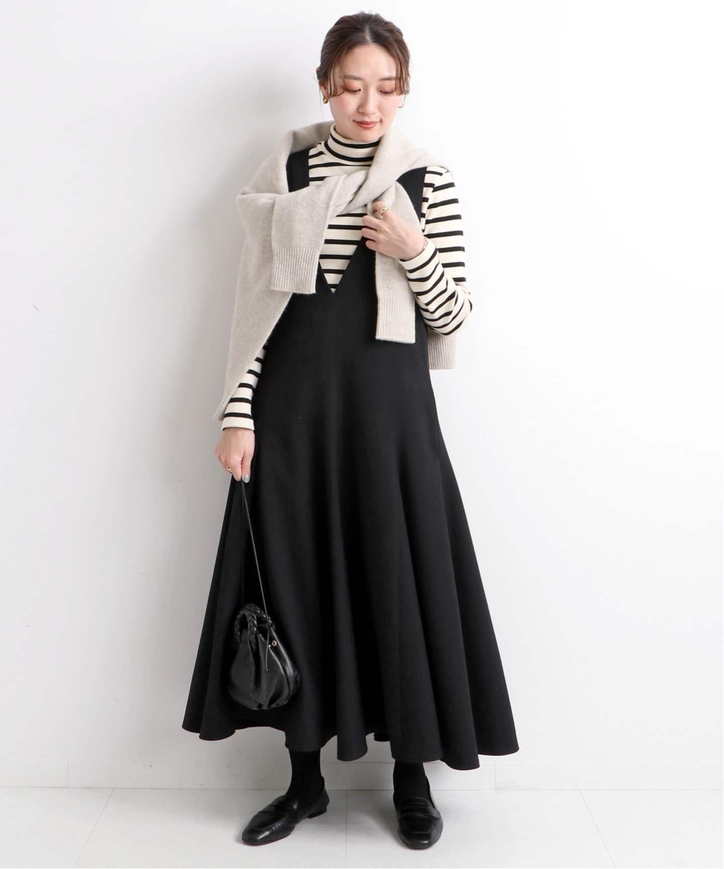 《予約》ウォッシャブル カルゼストレッチVネックワンピース◆