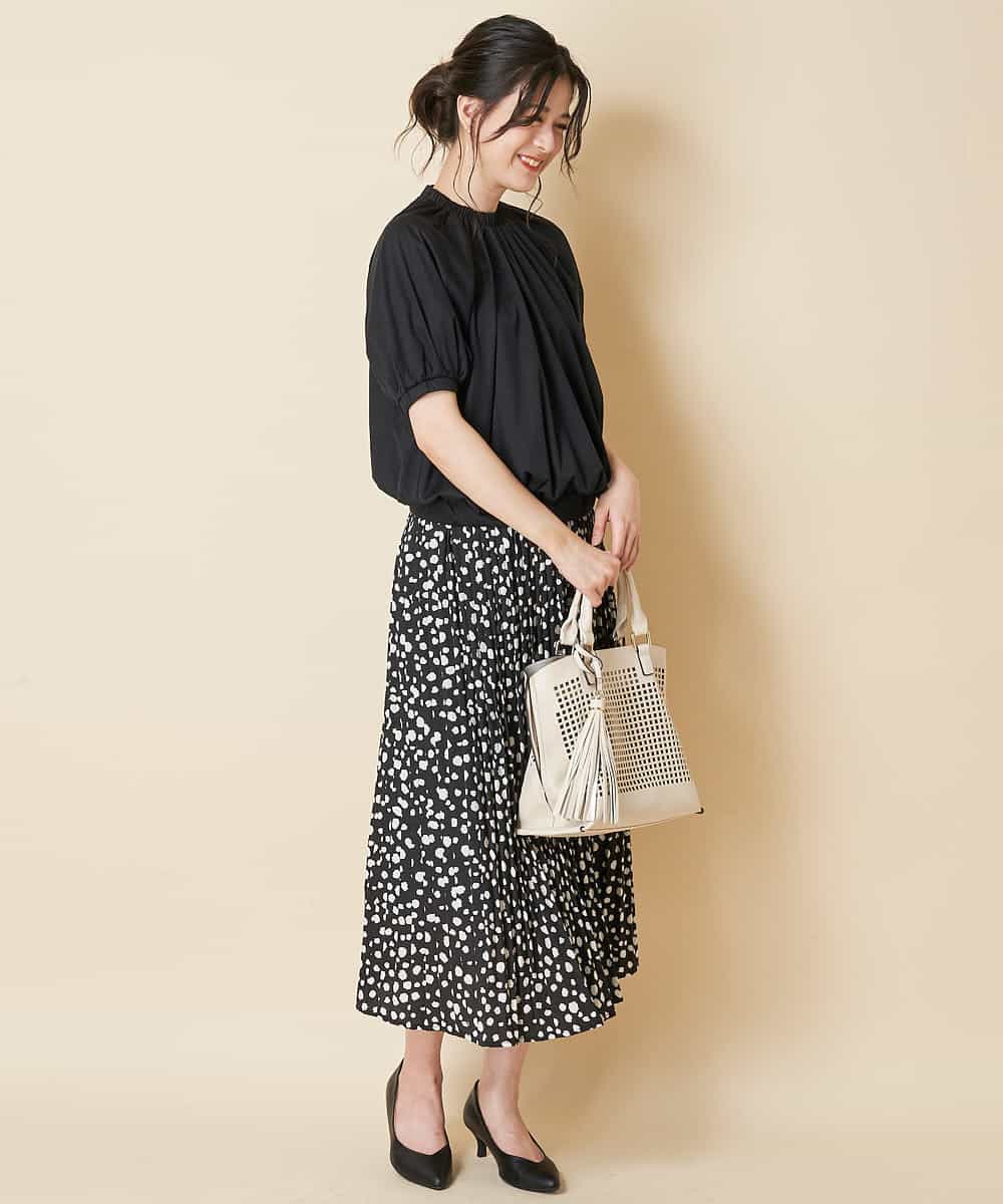 【洗える】【秋まで着られる】ランダムドットプリントプリーツスカート 【洗える】【秋まで着られる】ランダムドットプリントプリーツスカート