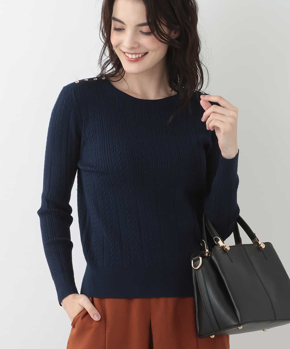 ショルダーボタンニットプルオーバー