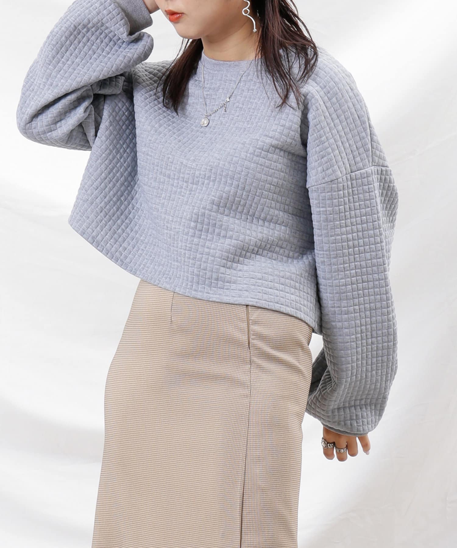 【WEB限定】カットキルティングショート丈プルオーバー 【WEB限定】カットキルティングショート丈プルオーバー