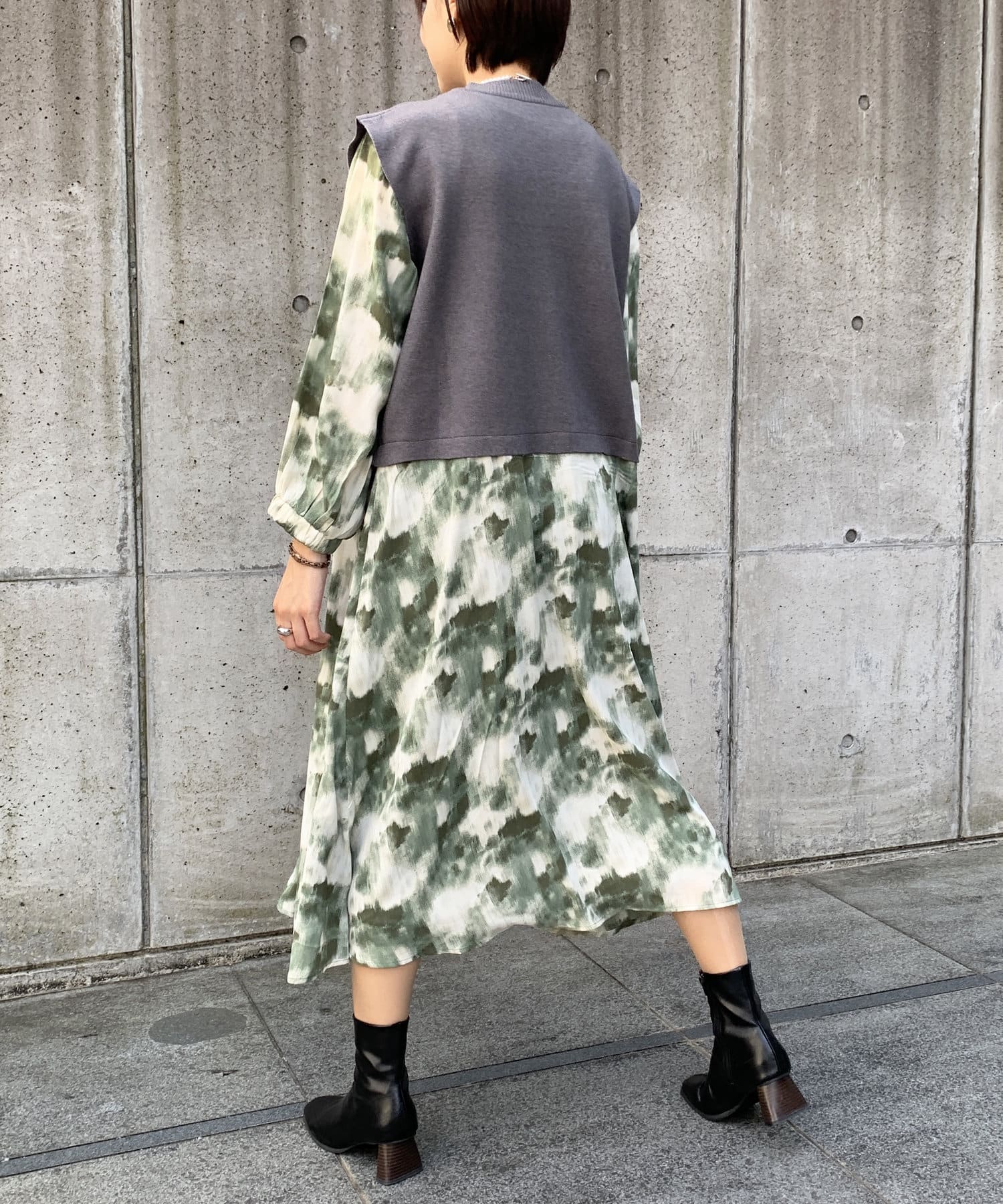 ボカシ柄ベストドッキングワンピース ボカシ柄ベストドッキングワンピース