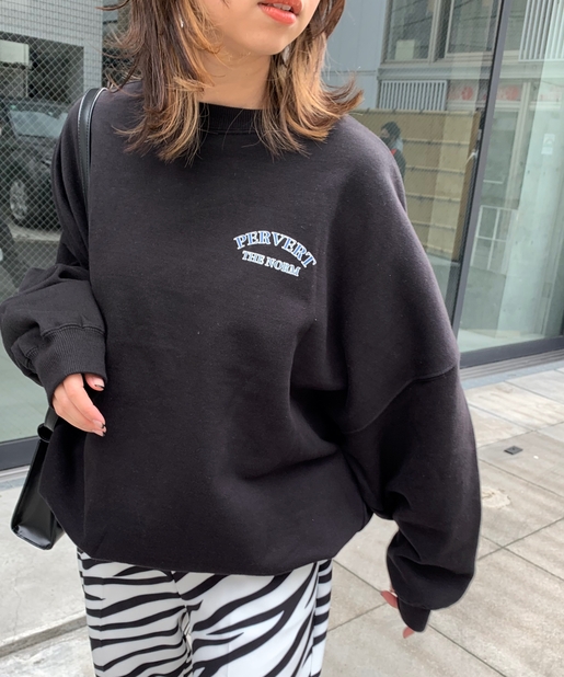 PERVERTアーチクルー