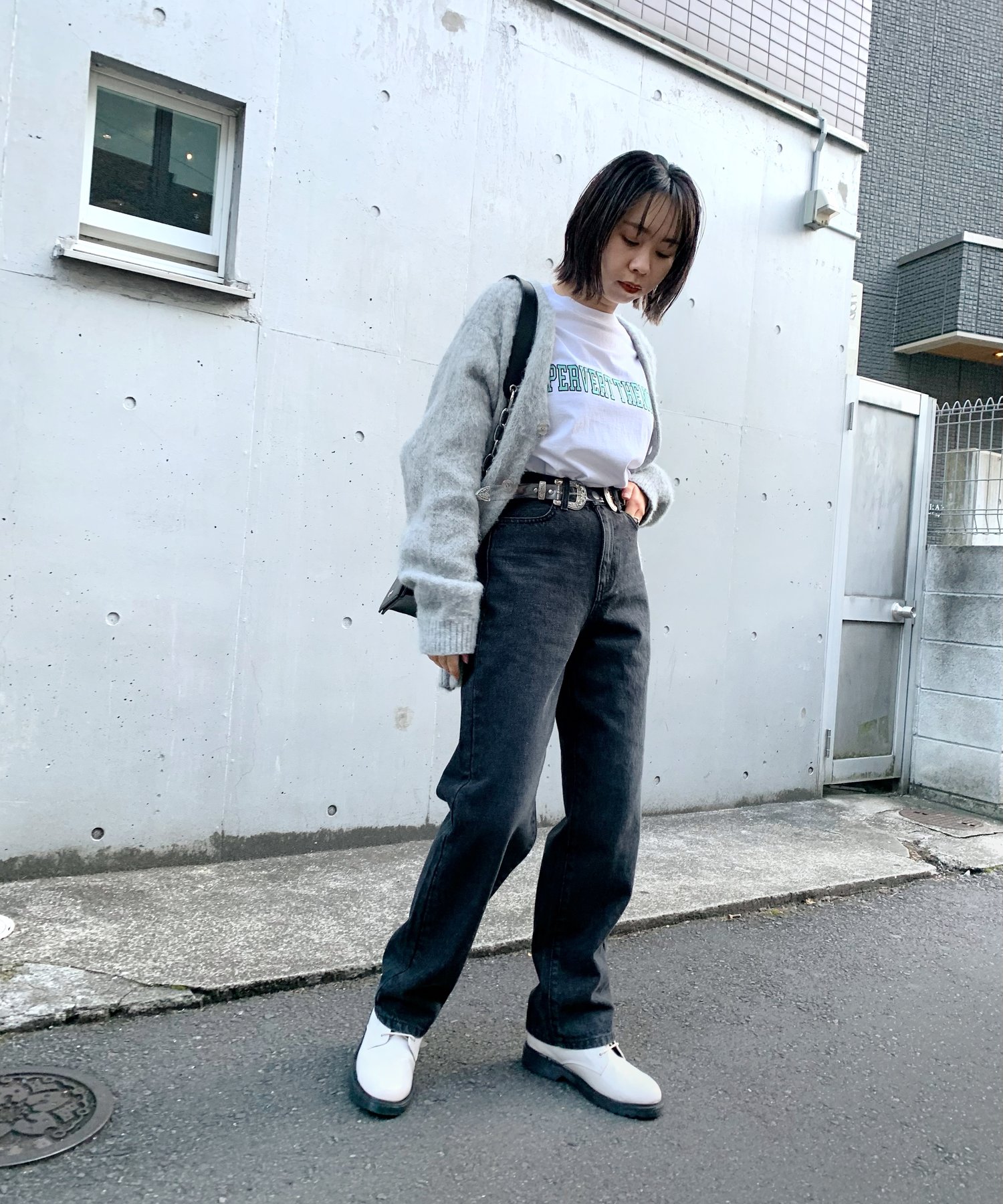ストレートデニム