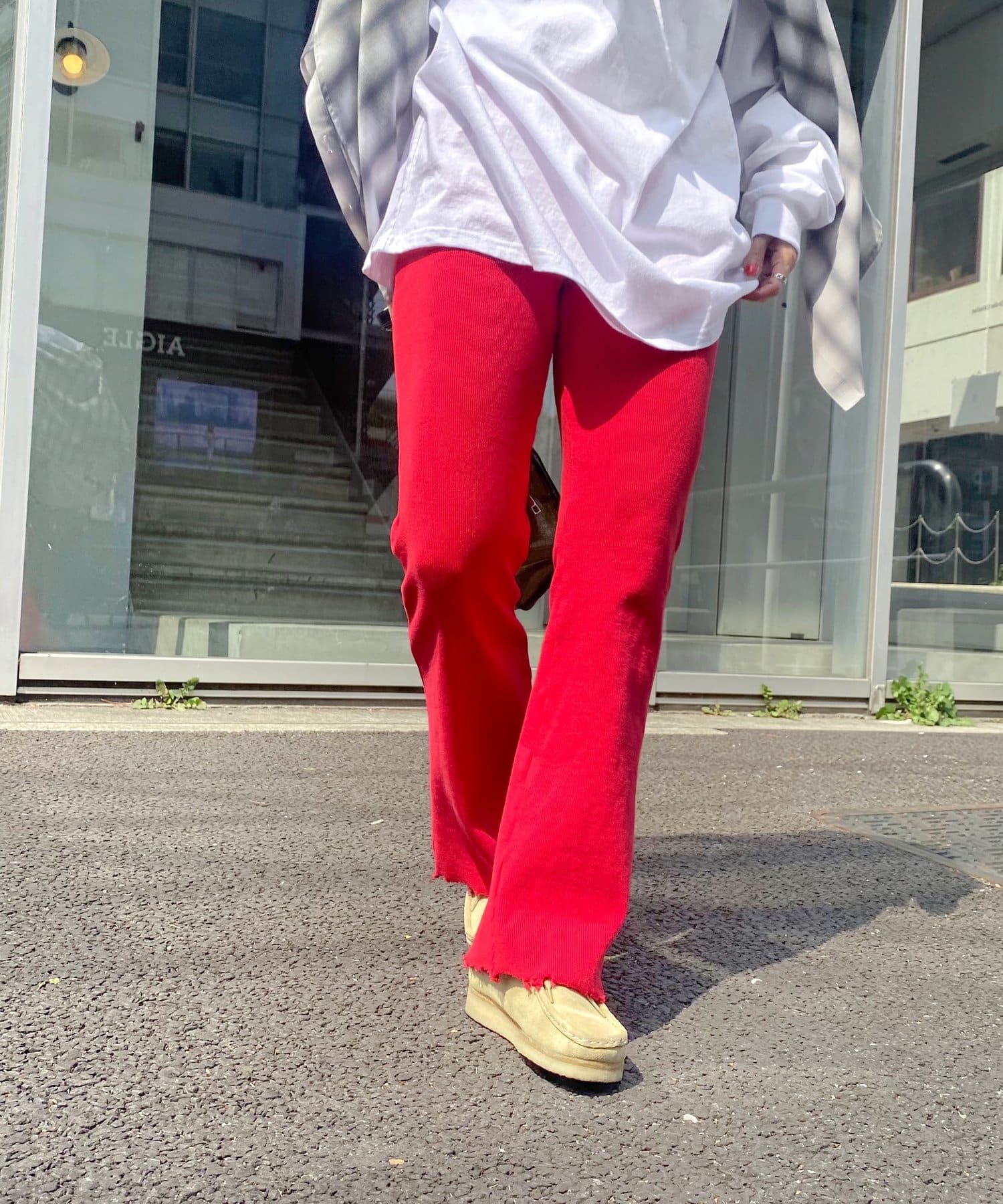 リブダメージパンツ