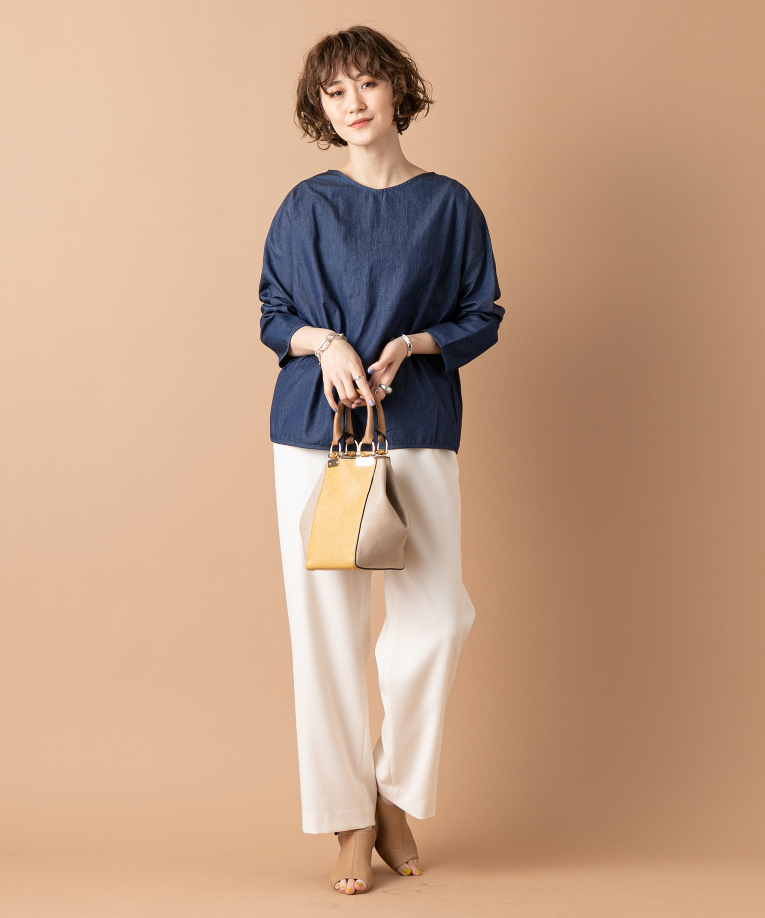 《予約》ここでしか手に入らない!【WEB限定】2WAYピンタックブラウス 《予約》ここでしか手に入らない!【WEB限定】2WAYピンタックブラウス