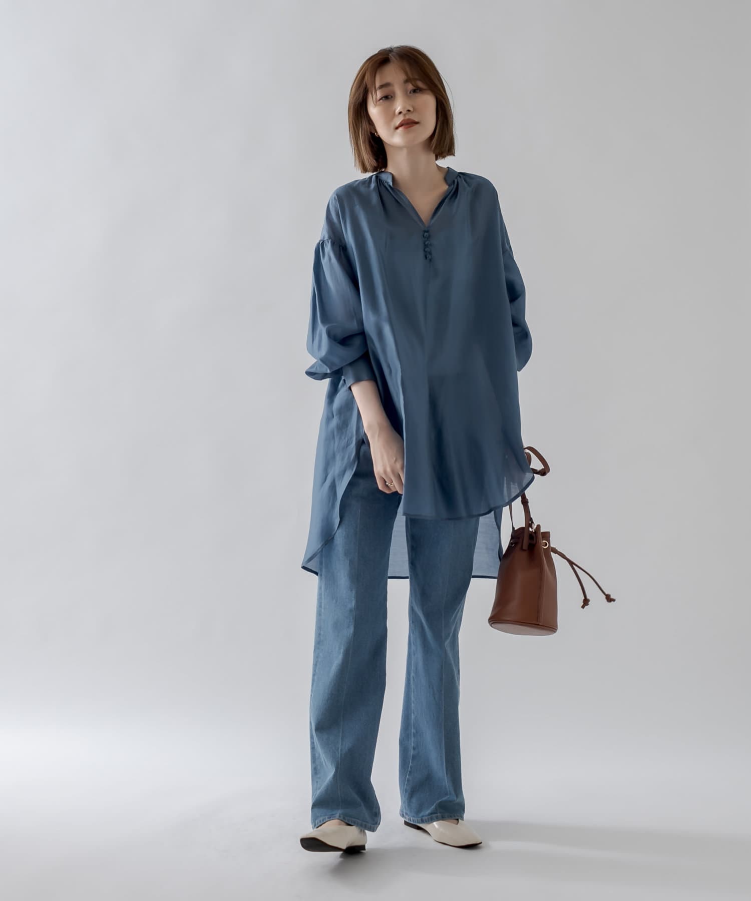 【履くだけで細見え効果抜群】センタープレスストレートデニム