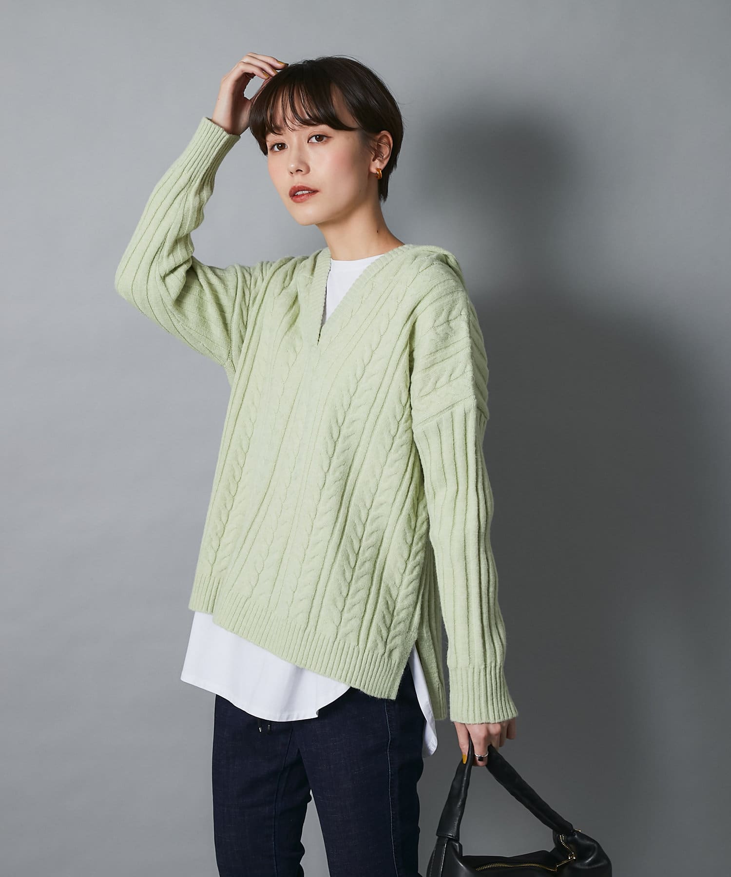 【WEB限定・LIVEでご紹介】ケーブル編みフードチュニック 【WEB限定・LIVEでご紹介】ケーブル編みフードチュニック