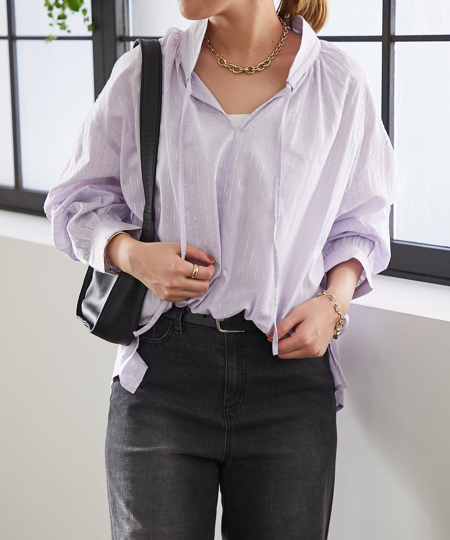 ローンラメストライプブラウス