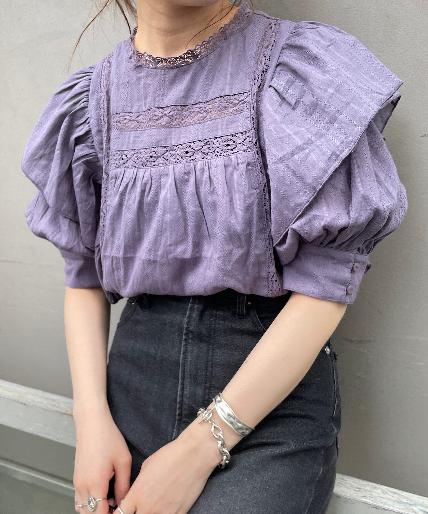 5分袖レース切替ボリューム刺繍ブラウス 5分袖レース切替ボリューム刺繍ブラウス