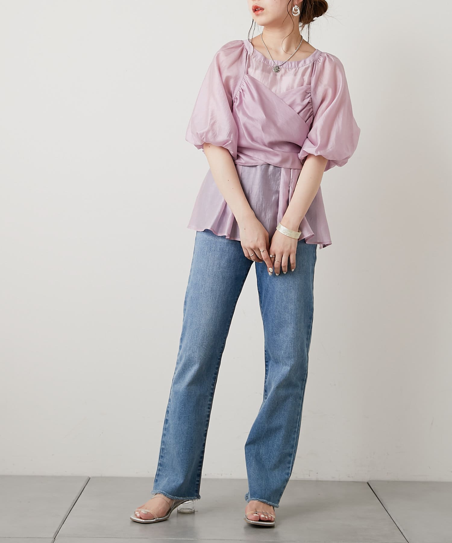 ボリューム袖ドレープブラウス