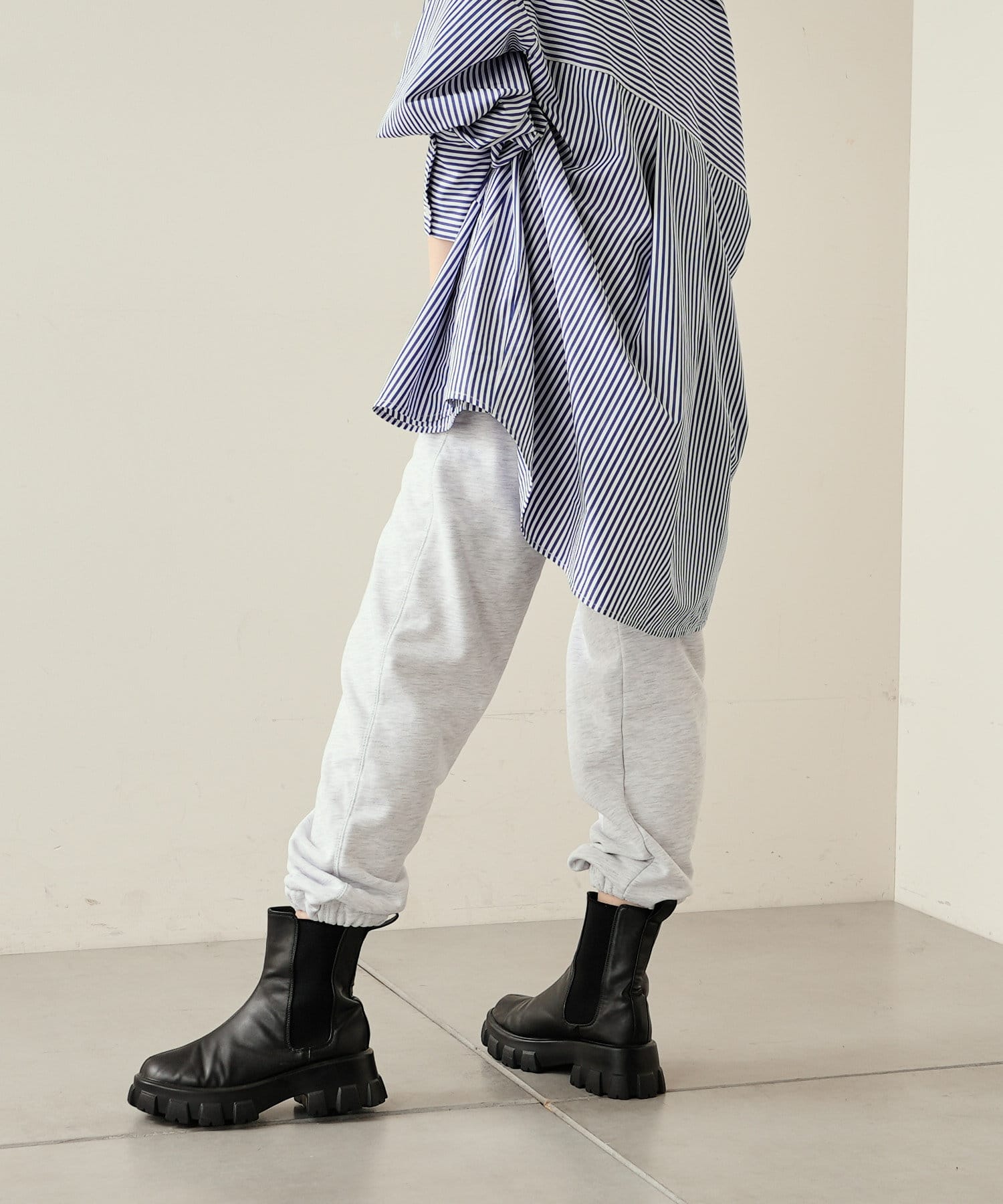 【カタログ掲載商品】YALE ロゴスウェット裾絞りパンツ