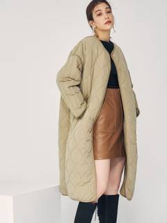 フェイクレザーカラーステッチミニスカート