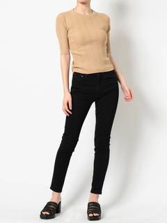 バックオープンツイストニット