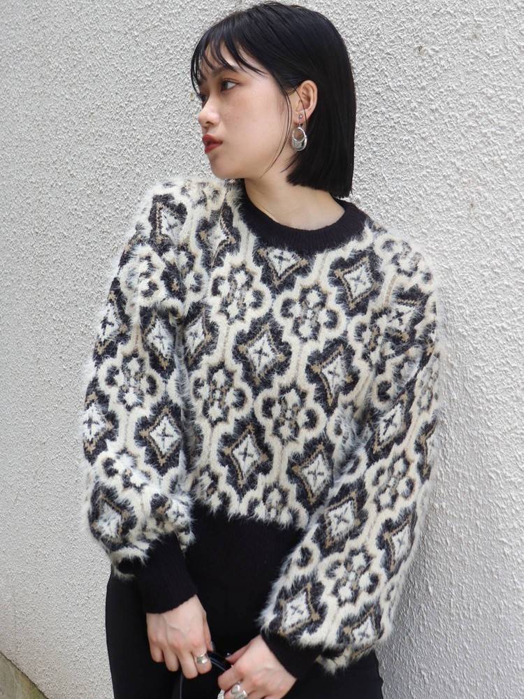 タイルパターンニット