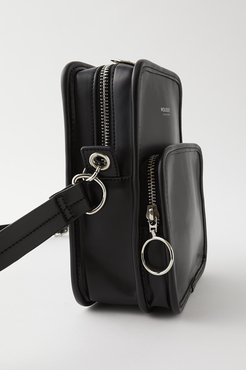 VERTICAL CROSS BODY バッグ VERTICAL CROSS BODY バッグ