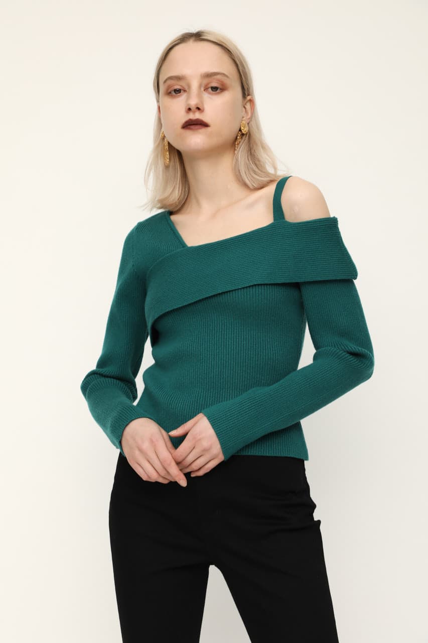 CROSS OFF SHOULDER HG TOPS