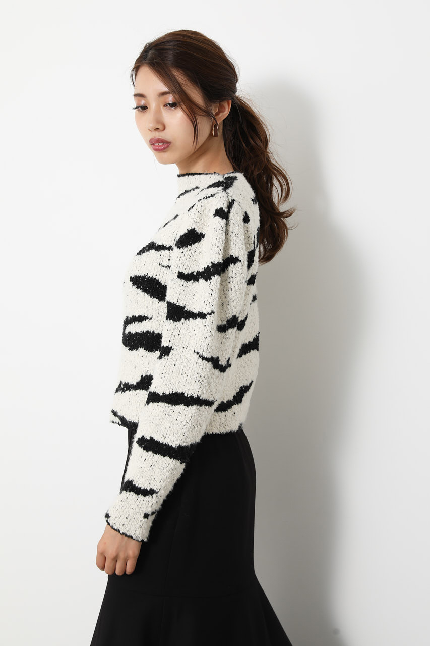 Zebra Pattern Knit TOP Zebra Pattern Knit TOP