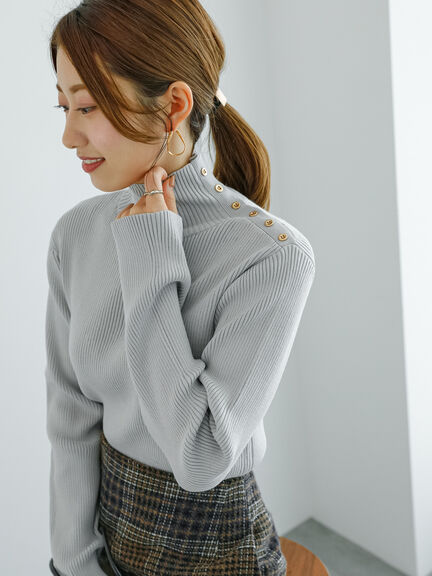 ≪USED≫ハイネックサイドボタンプルオーバー ≪USED≫ハイネックサイドボタンプルオーバー