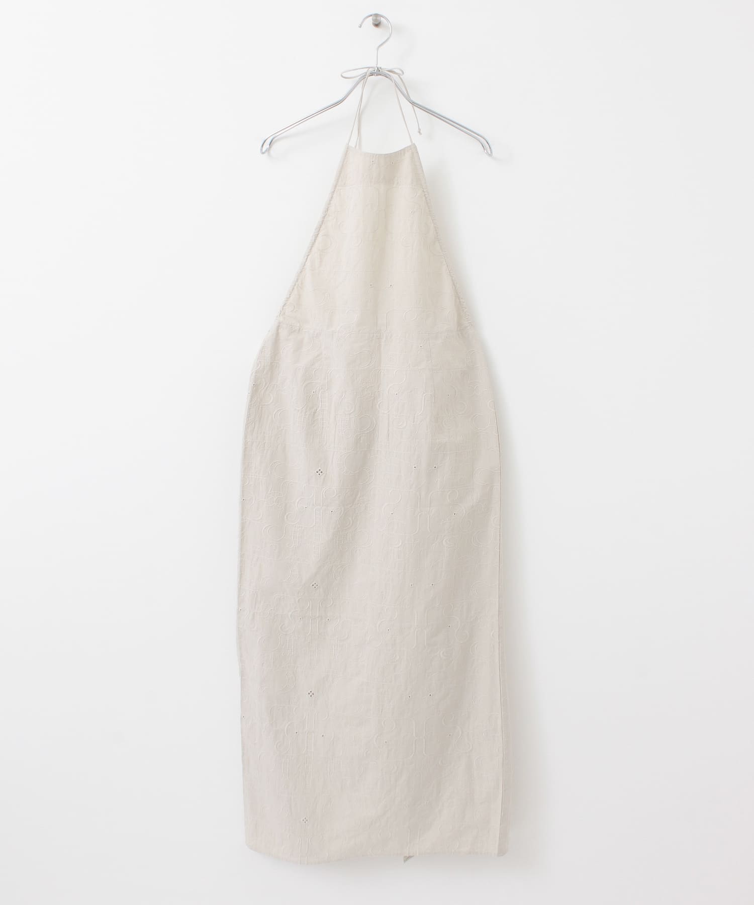 刺繍エプロンワンピース