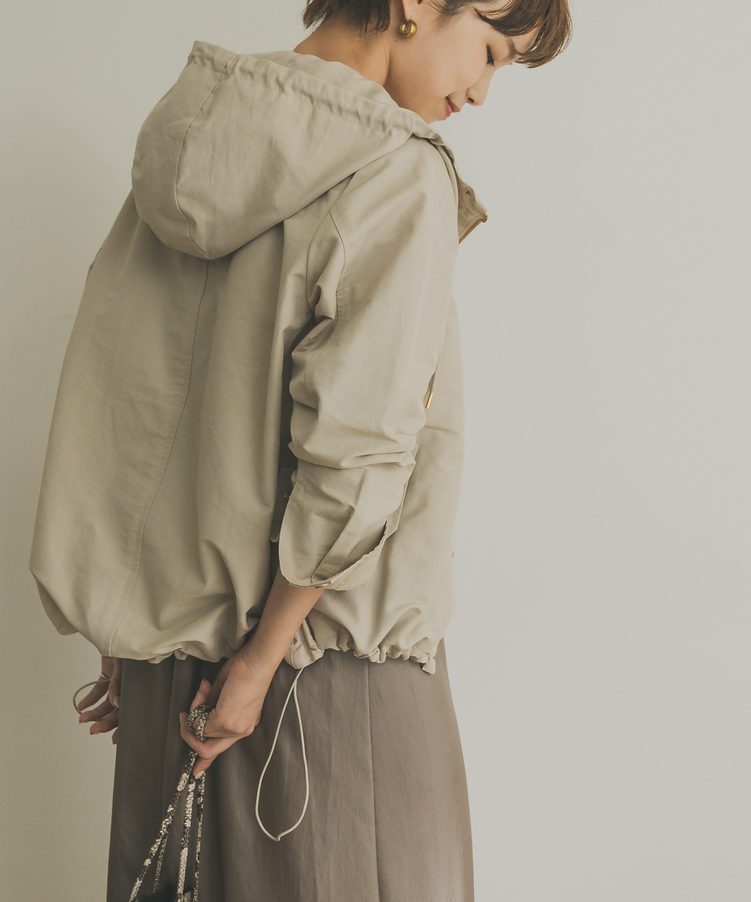 グログランナイロンフーデットパーカー