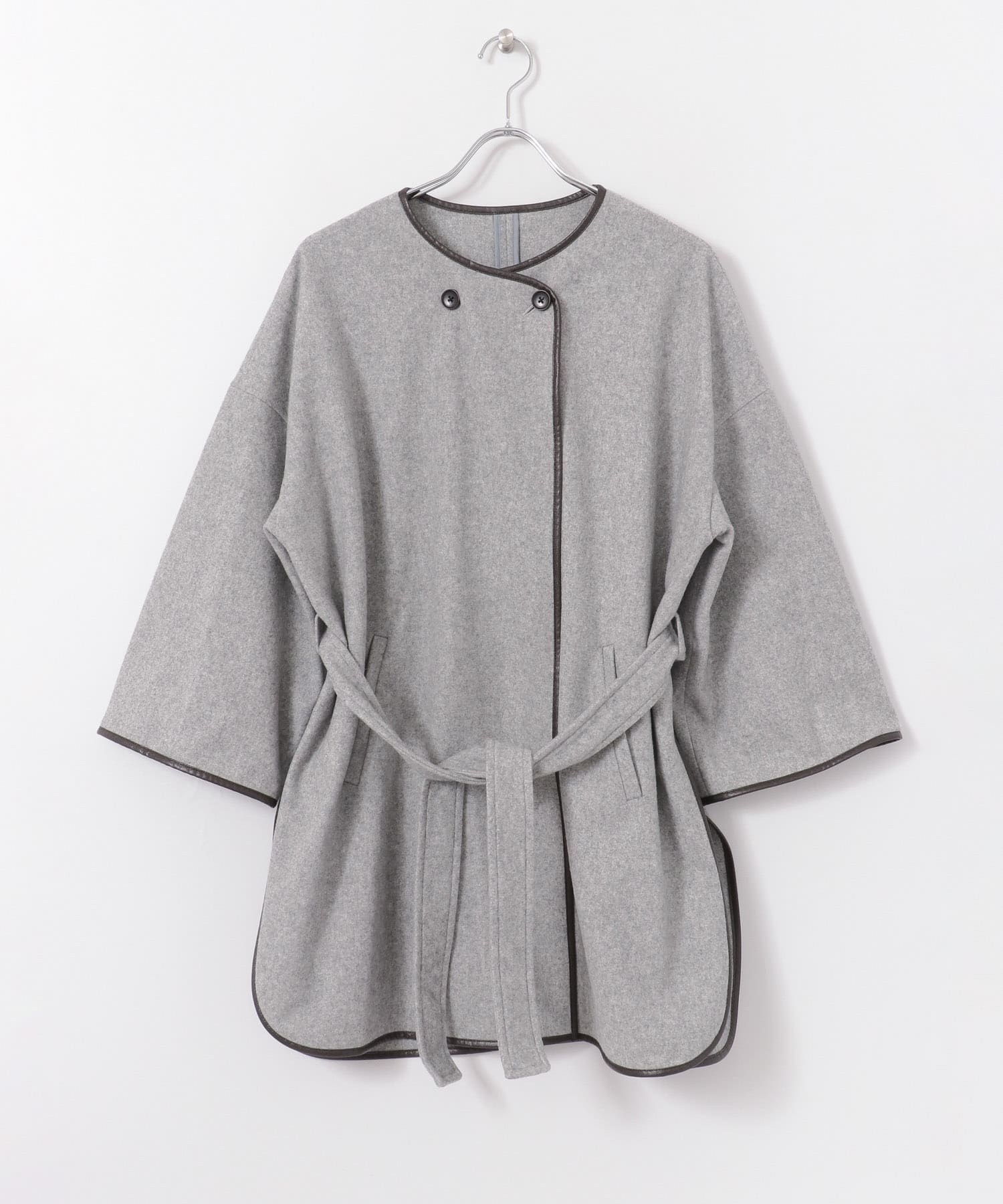 ライトメルトンポンチョ