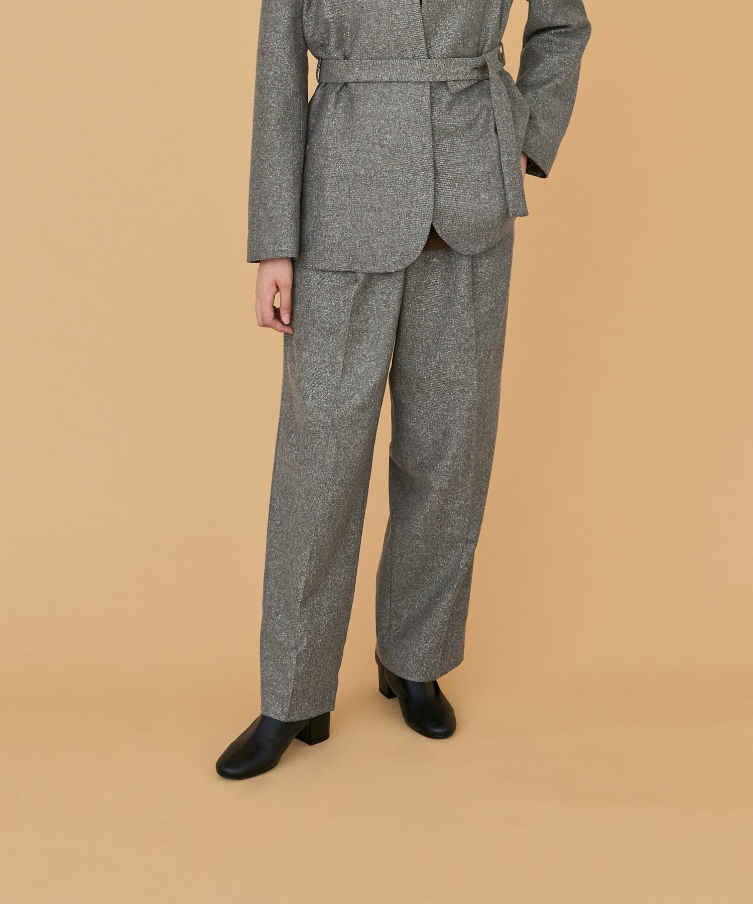 White Label シルクネップタックトラウザー White Label シルクネップタックトラウザー
