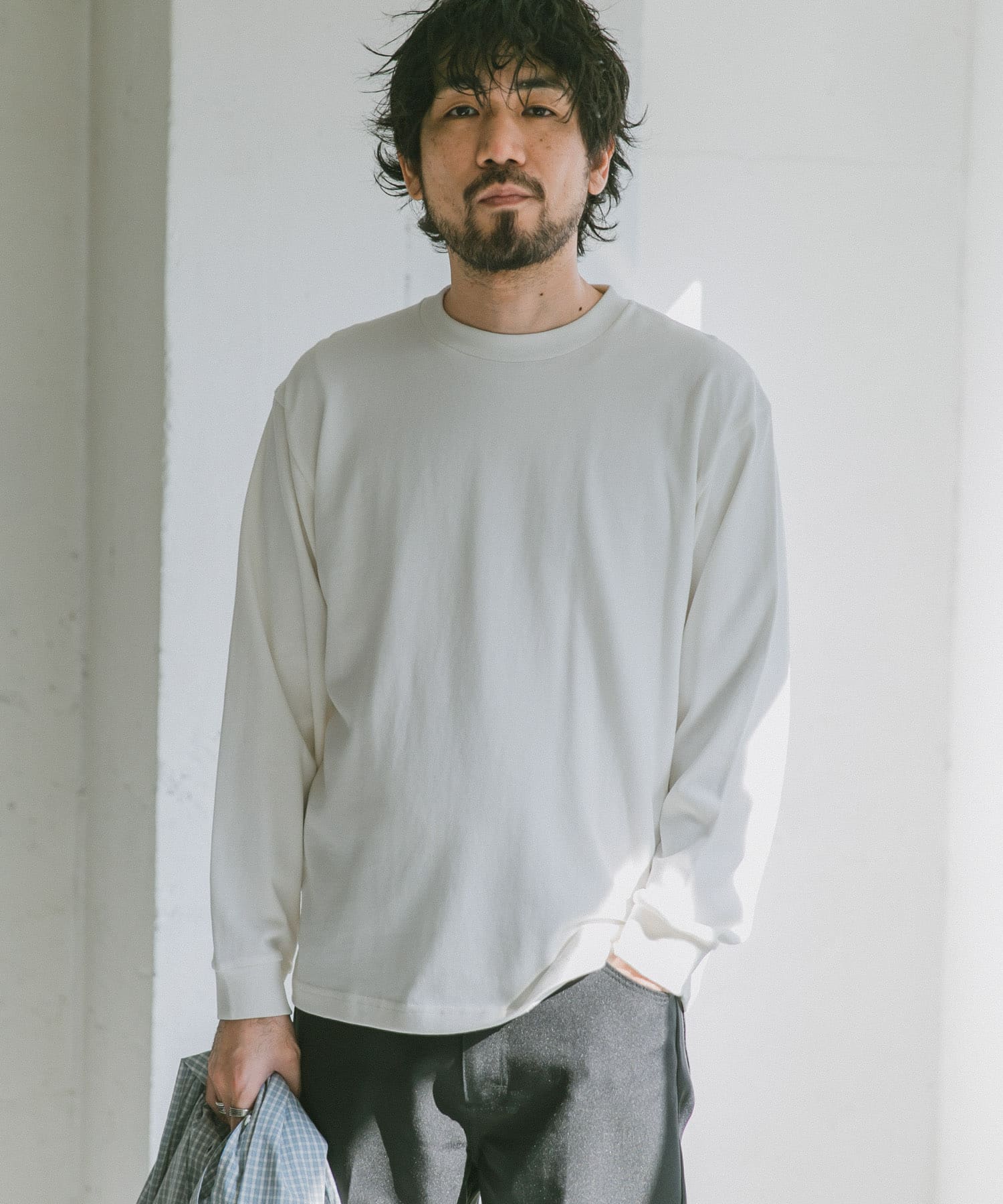ベーシックロングスリーブTシャツ