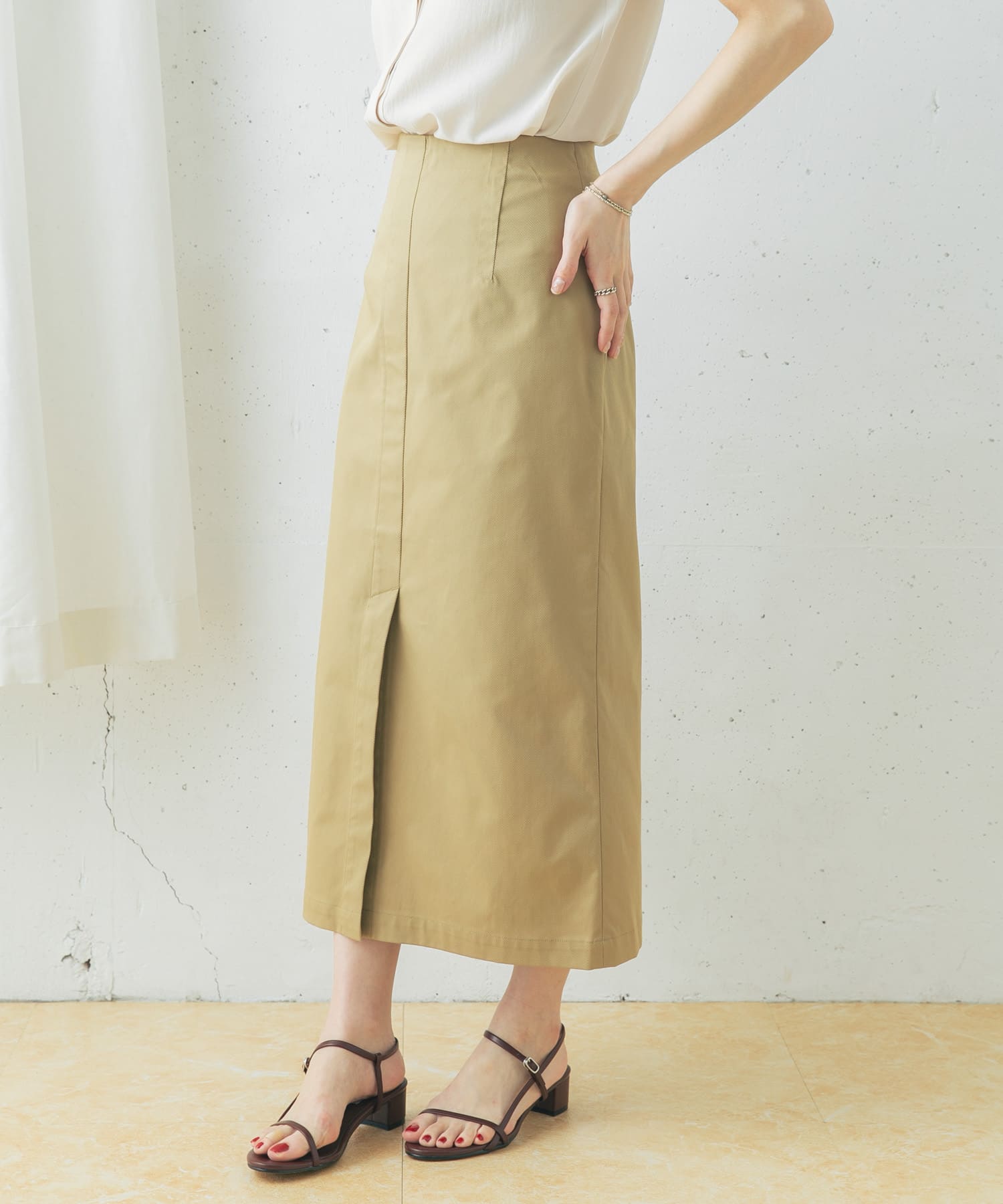 カルゼタイトスカート