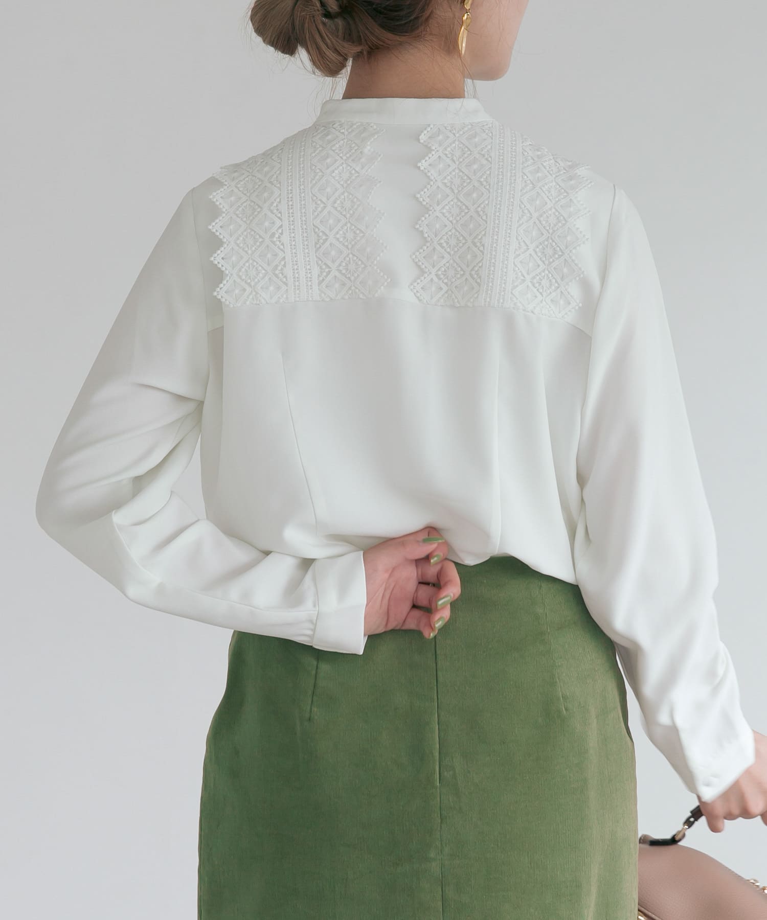 ウォッシャブルレースブラウス