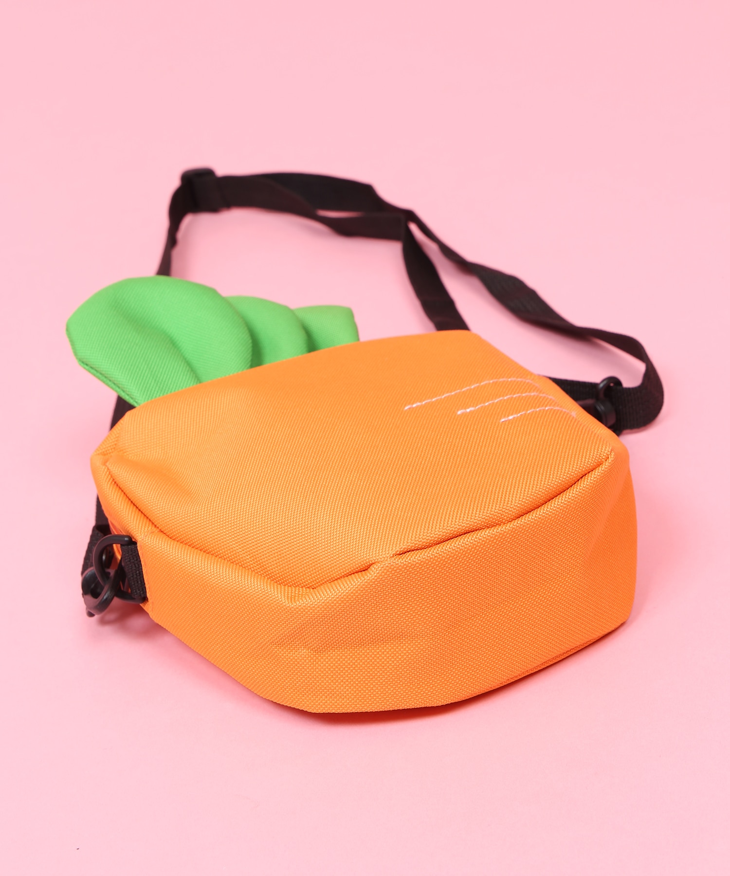 キャロットショルダーバッグ