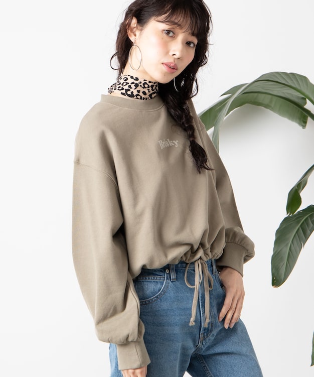 バックロゴドロストプルオーバー