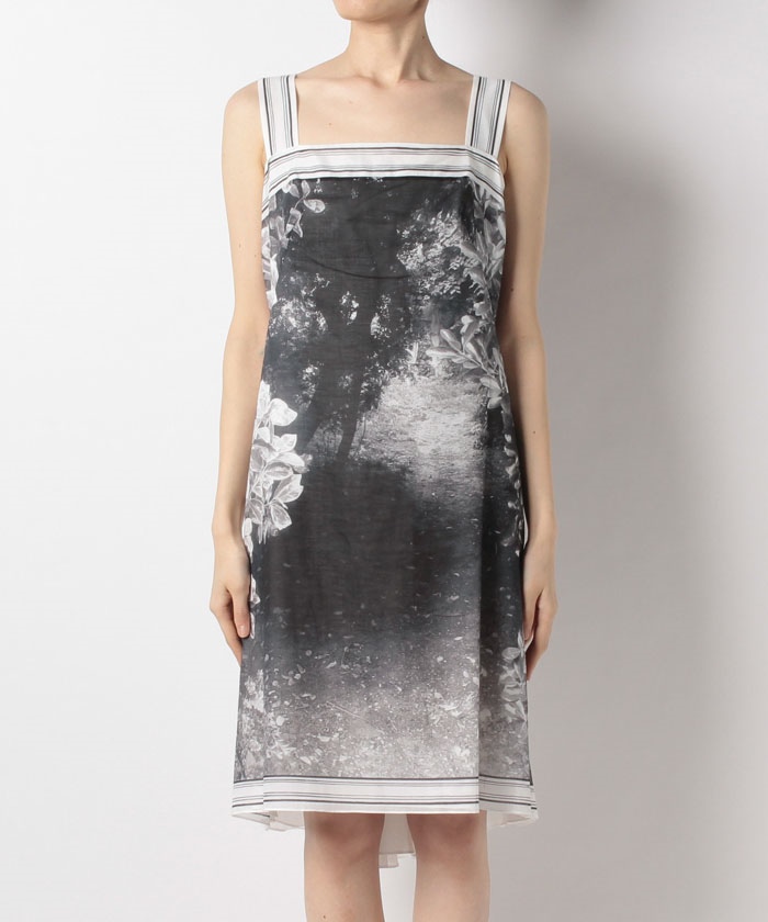 NT03 ROBE フォトプリントワンピース NT03 ROBE フォトプリントワンピース