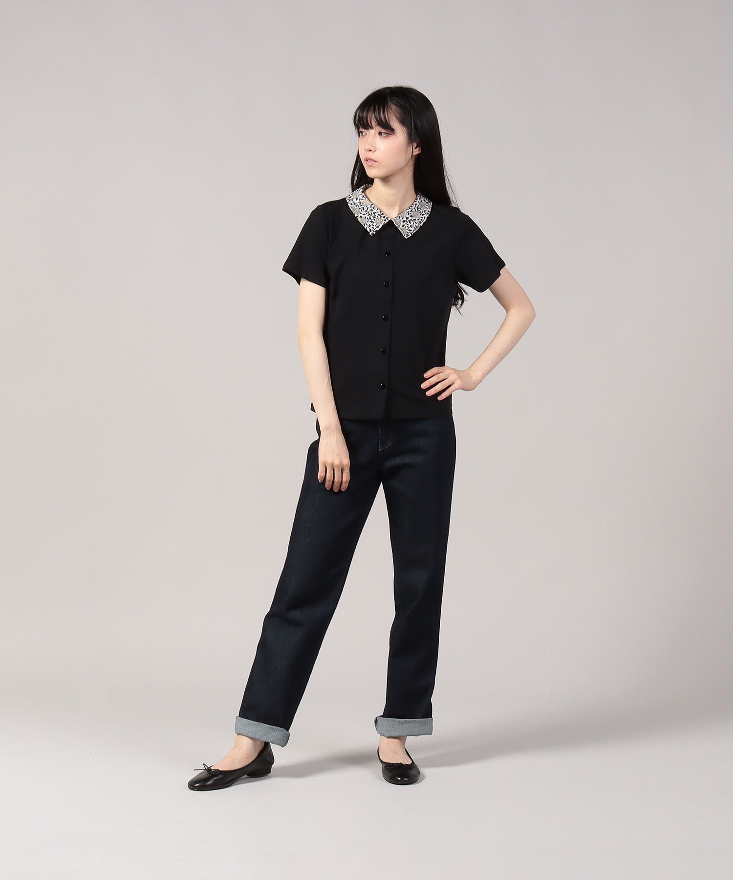 JF59 CHEMISE　フラワープリント襟 半袖ブラウス