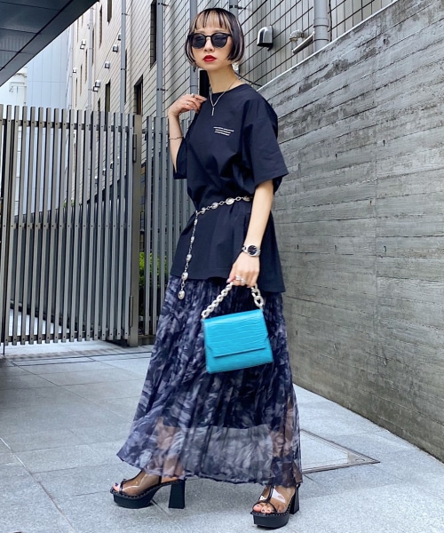 【WEB限定アイテム】バックロゴBIGTシャツ 【WEB限定アイテム】バックロゴBIGTシャツ