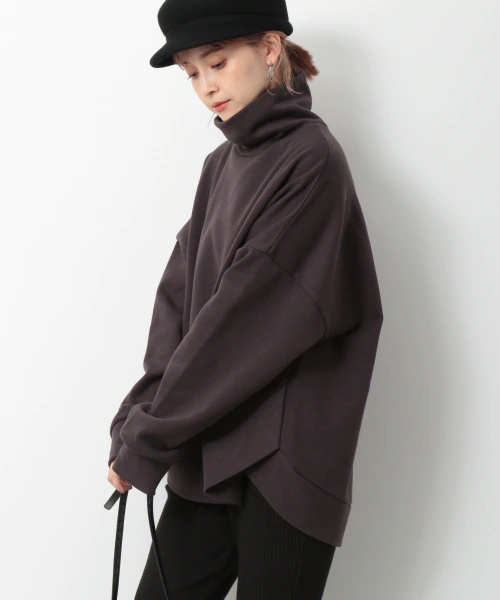 【予約/WEB限定】オトナっぽタートルネックワイドプルオーバー