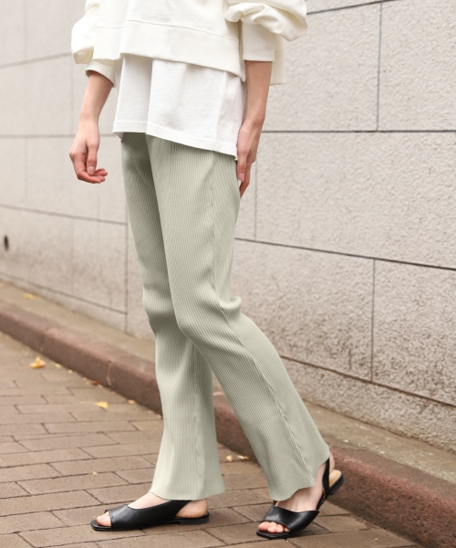 【WEB限定アイテム】セルフカットリブフレアパンツ