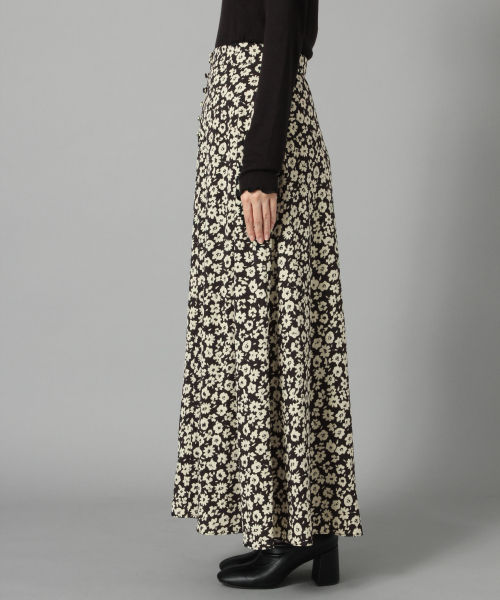 【WEB限定カラー登場】ハナクルミボタンAラインスカート 【WEB限定カラー登場】ハナクルミボタンAラインスカート