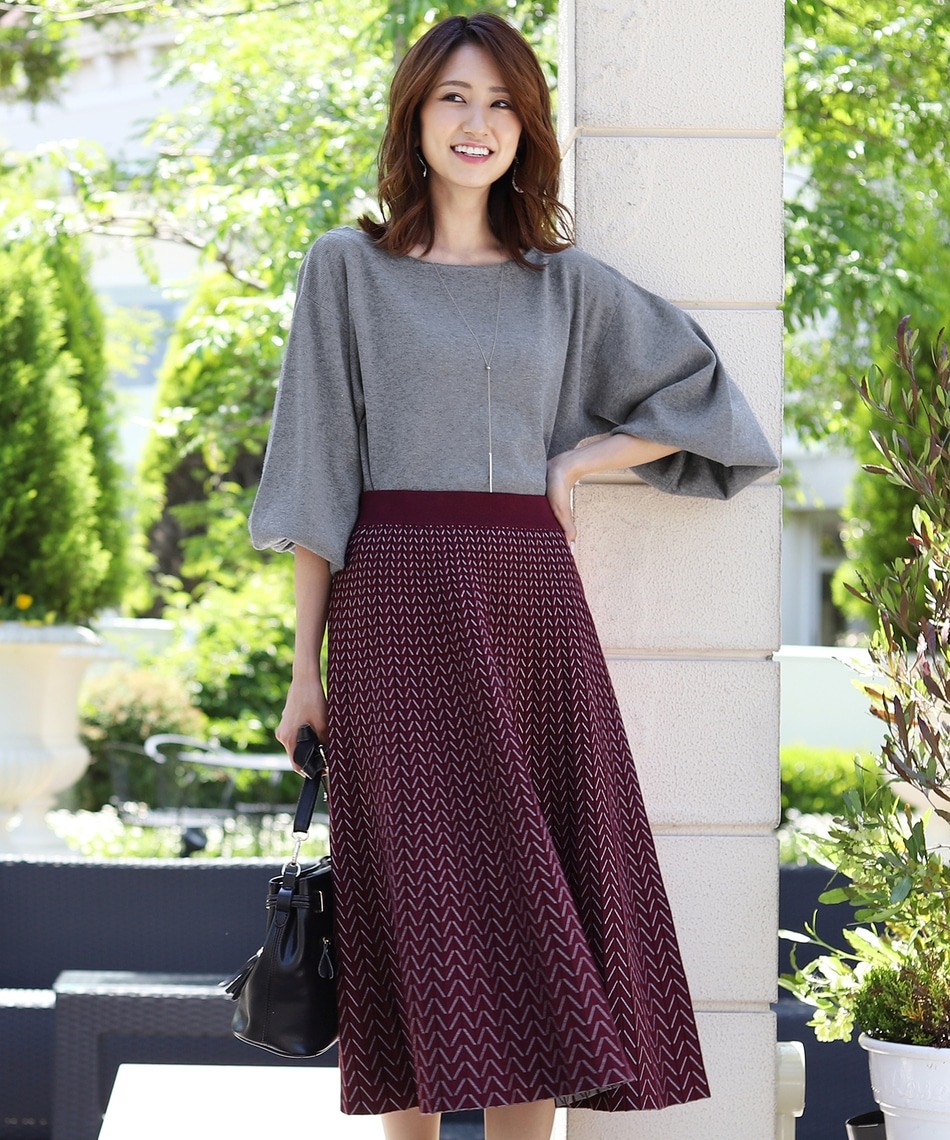 【洗える】パフ袖がフェミニンで愛らしい♪ボートネック袖コンニット