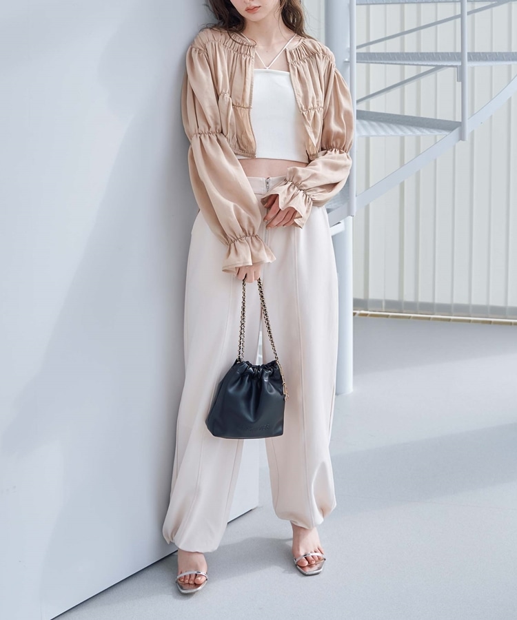 チャーム付エンボスチェーンバッグ