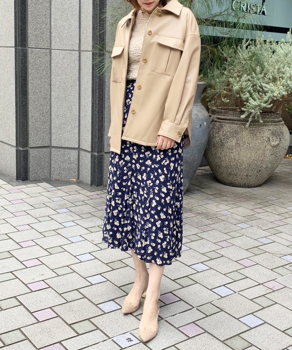 デイジーエスカルゴマチフレアスカート デイジーエスカルゴマチフレアスカート