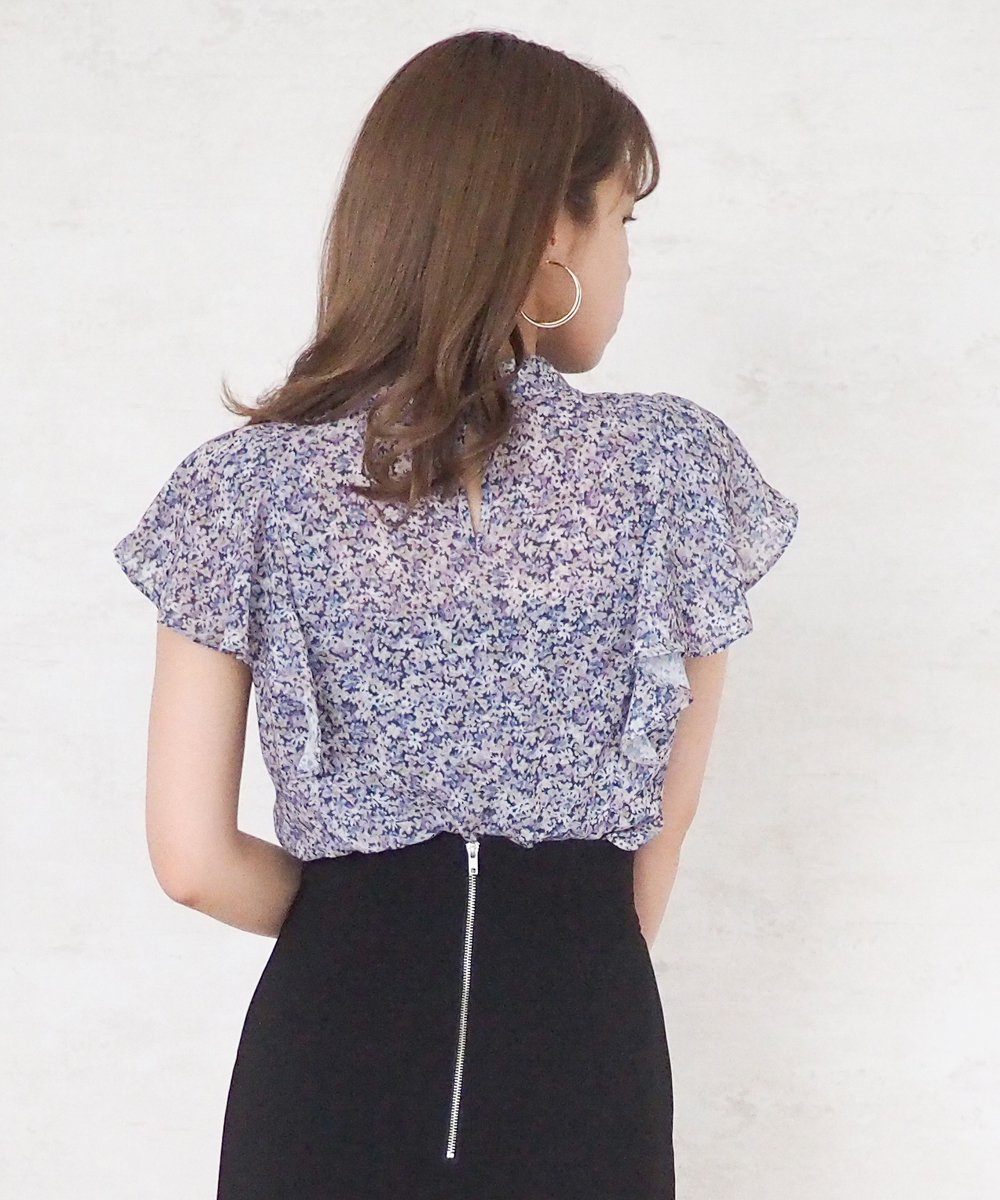 キャンディフラワーピンタックフリルブラウス キャンディフラワーピンタックフリルブラウス