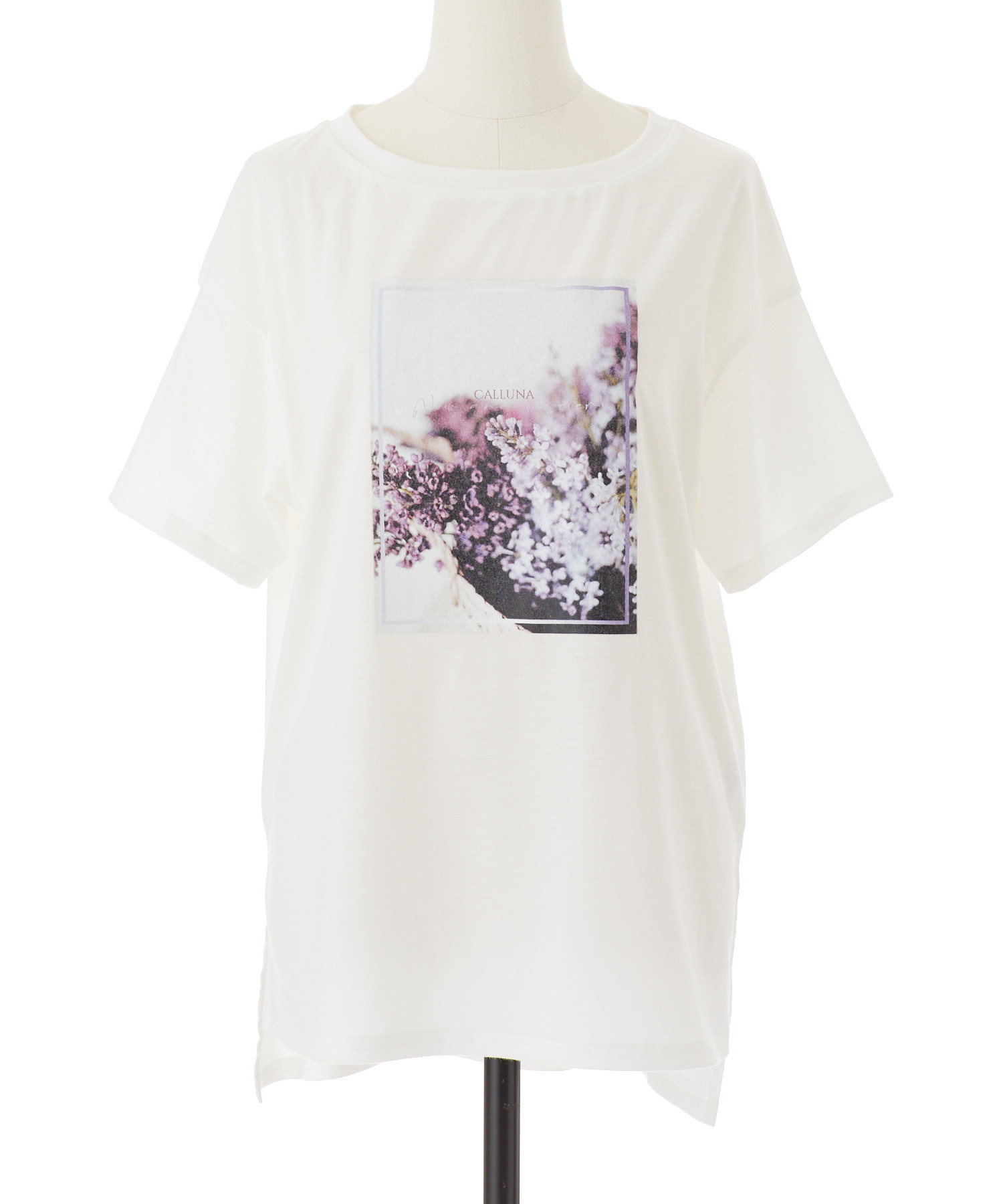 バリエーションフラワーグラフィックTシャツ