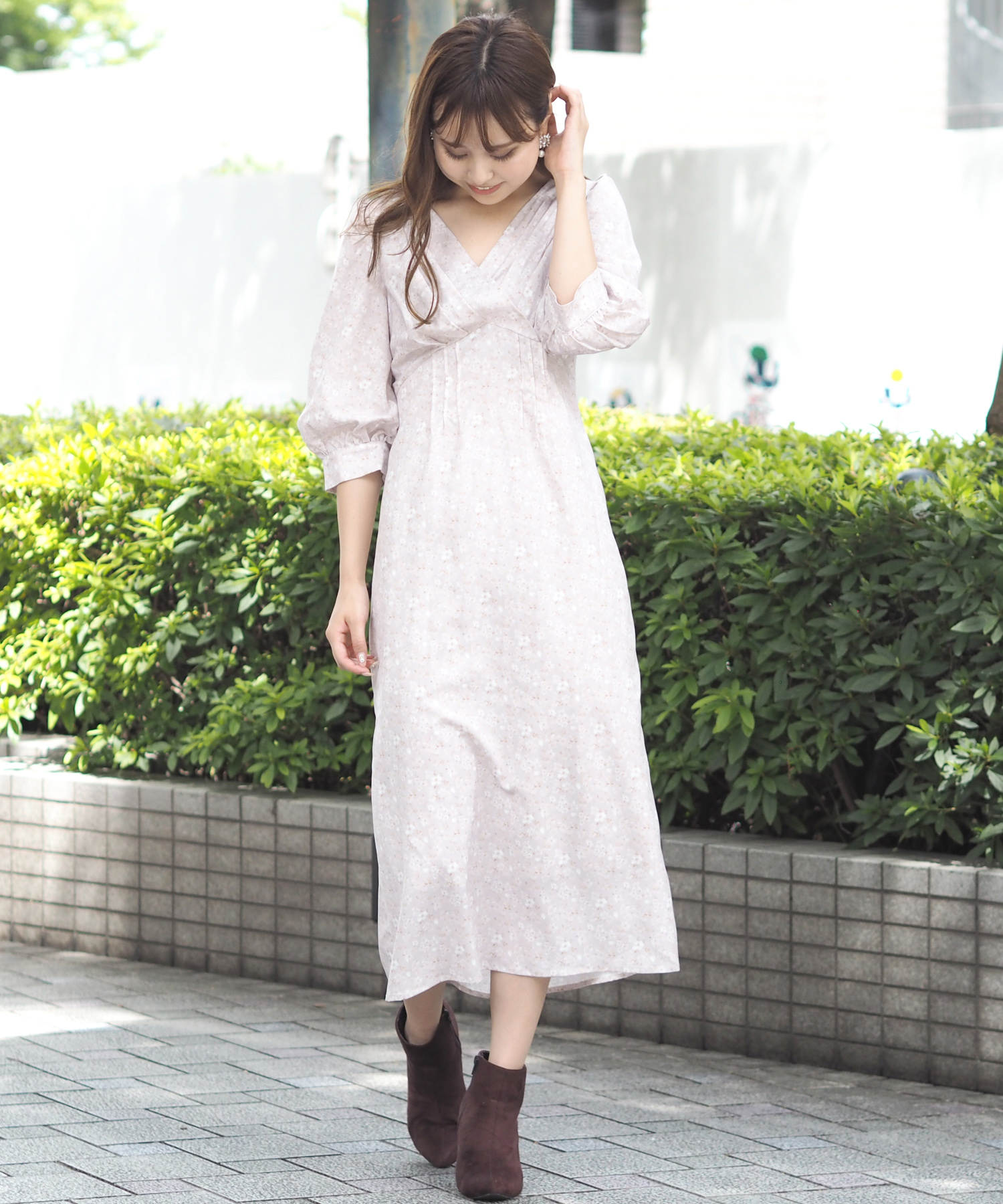 モノトーンフラワーカシュクールIラインワンピース