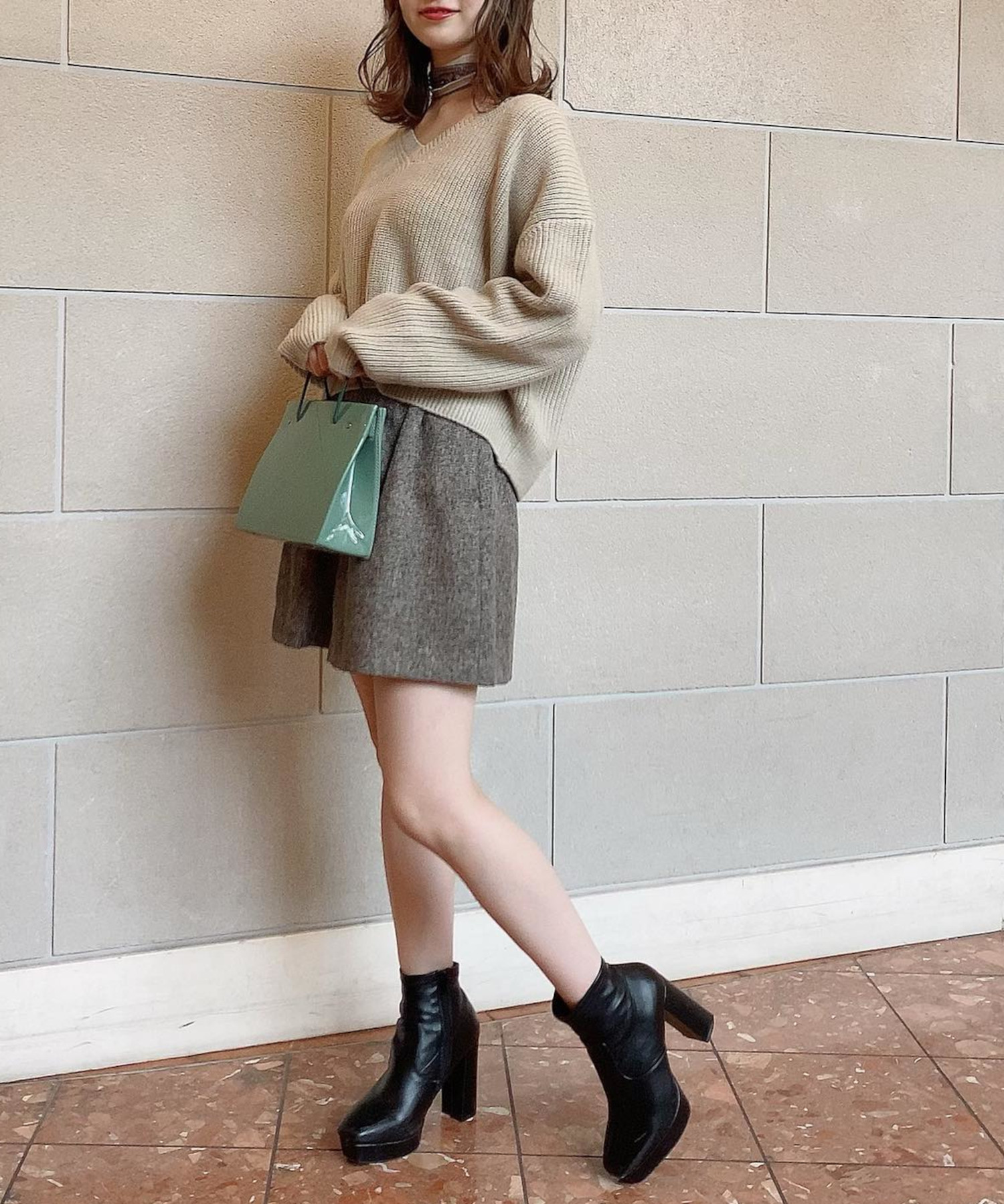 FOX混Vネックショートニット FOX混Vネックショートニット