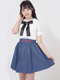 ロゴプリントギャザースカート