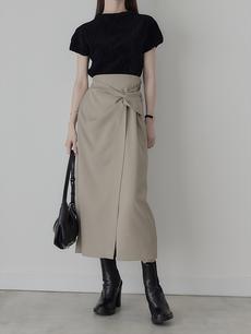 【NEW】velvet touch pleats tops / black 【NEW】velvet touch pleats tops / black