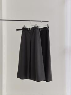 【NEW】 belt set inverted pleats skirt / black