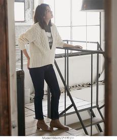 ≪トップス全品送料無料！12/14(月)朝11:59まで≫インドネシア深Vネックケーブルニット [C4783]