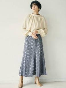 刺繍レースマーメイドスカート