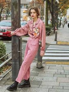 フロントボタンストレートパンツ
